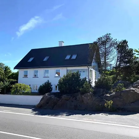 Idyllic Cliffside With Stunning Sea Views Villa *