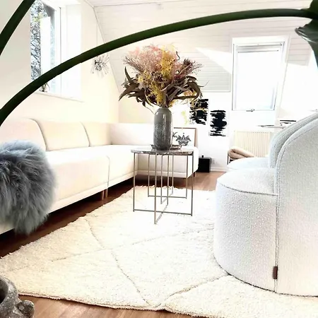 Villa Idyllic Cliffside With Stunning Sea Views Allinge-Sandvig