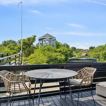 ヴィラ Idyllic Cliffside With Stunning Sea Views